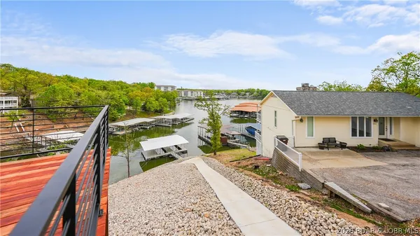 $1,299,000 | 4452 Hamrock Lane, Osage Beach, MO 65065