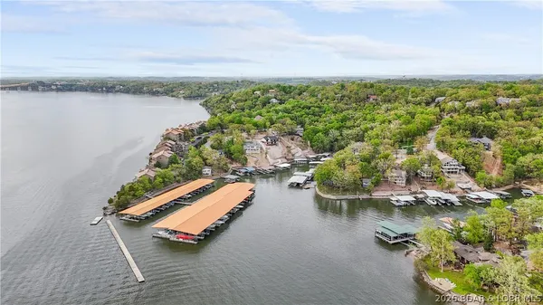 $1,299,000 | 4452 Hamrock Lane, Osage Beach, MO 65065