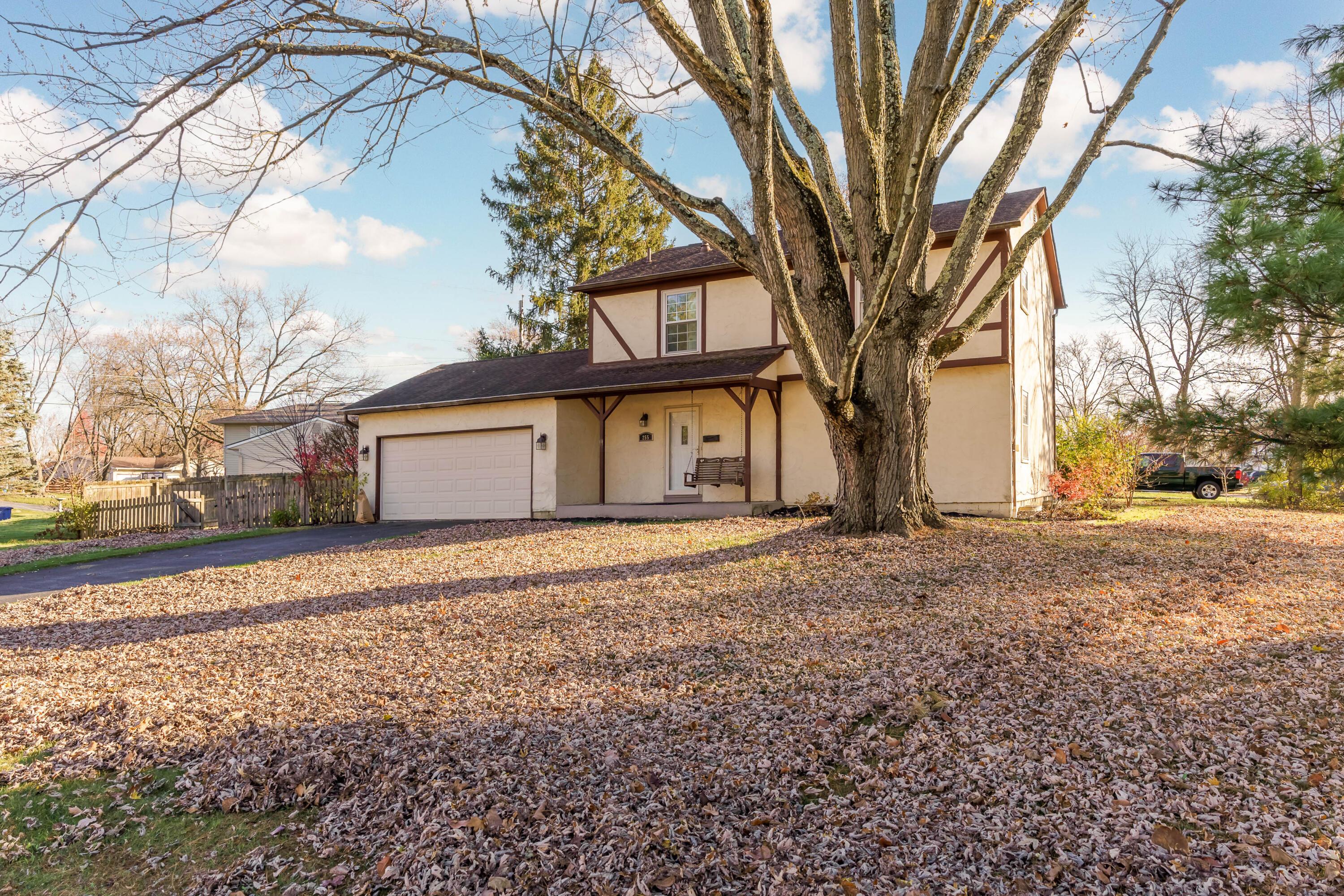 255 Broken Arrow Road Columbus, OH 43230 - Photo 2 of 40 Front Exterior