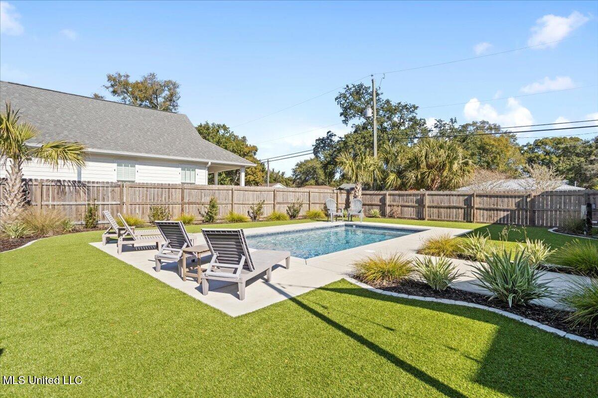 4604 Finley Street Gulfport, MS 39501 - Photo 38 of 46 39-HJ0A1079