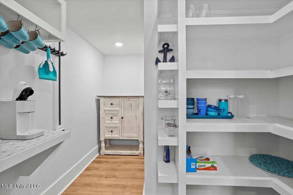 4604 Finley Street Gulfport, MS 39501 - Photo 8 of 46 09-HJ0A1143