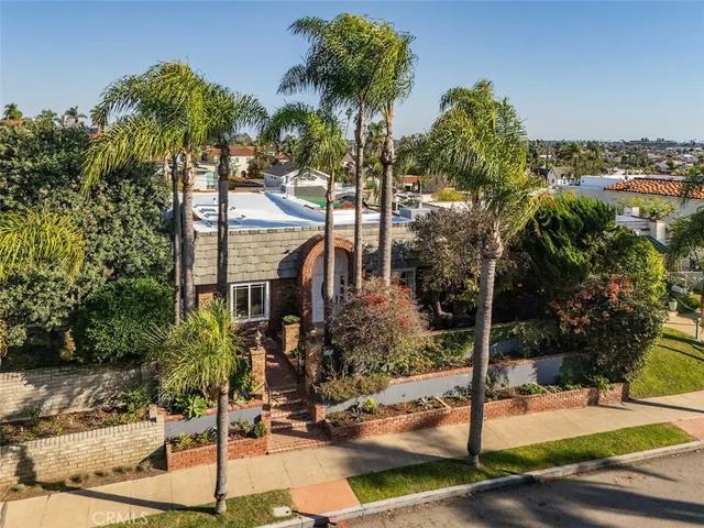 a sign board on the side of a road