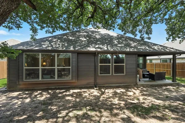 $2,575 | 221 Gardenia Drive, Azle, TX 76020