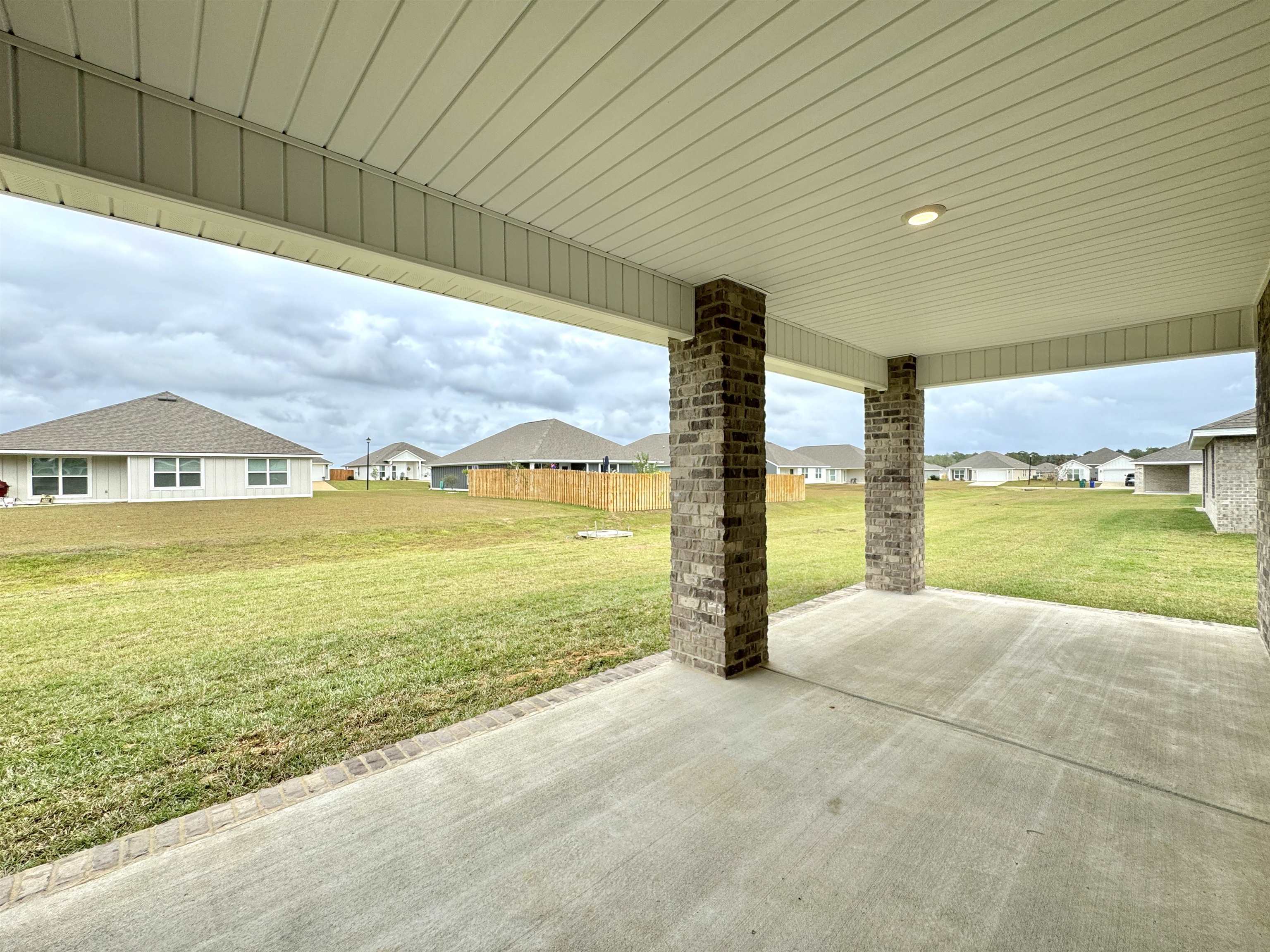 1057 Hayward Loop Foley, AL 36535 - Photo 27 of 35