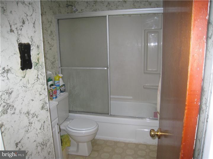 3209 Morning Glory Road Philadelphia, PA 19154 - Photo 9 of 18