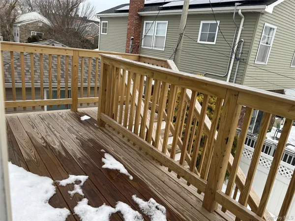 $4,600 | 259 Lincoln Boulevard, Unit UPPER DUPLEX, Long Beach, NY 11561