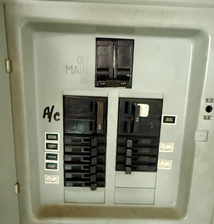 4 Lane B Coventry, RI 02816 - Photo 20 of 21 Electric Panel