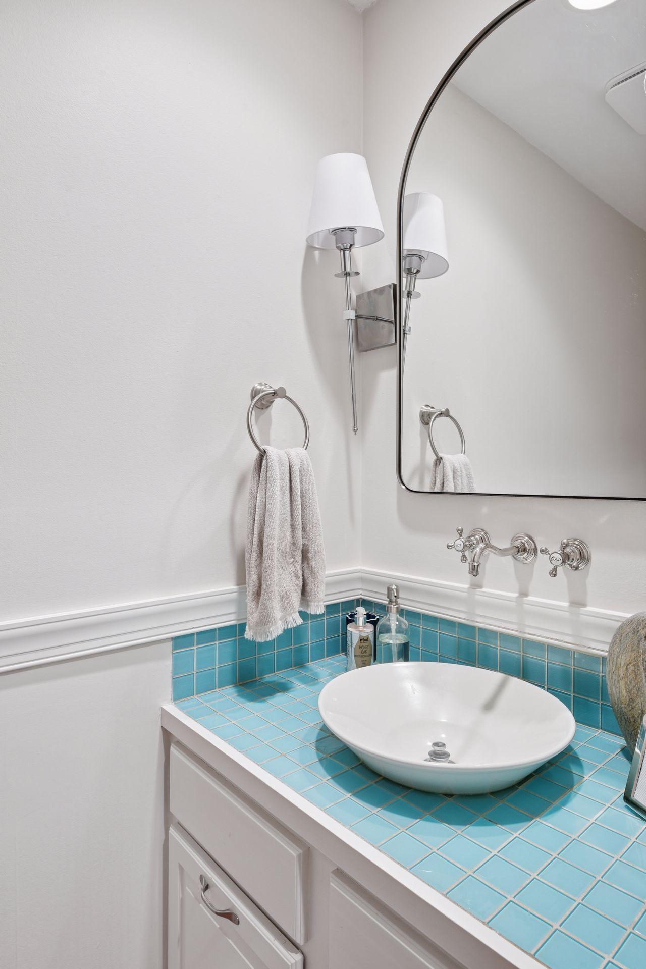 4285 Jefferson Street Excelsior, MN 55331 - Photo 11 of 29 Gallery Image 11