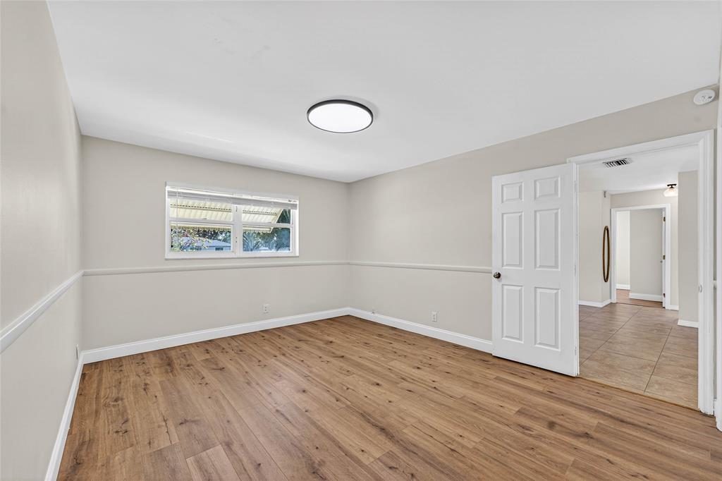 4499 Northwest 2nd Avenue Boca Raton, FL 33431 - Photo 17 of 32