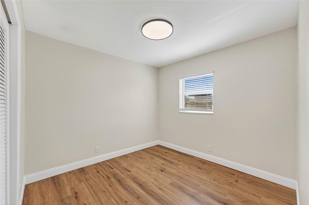 4499 Northwest 2nd Avenue Boca Raton, FL 33431 - Photo 23 of 32