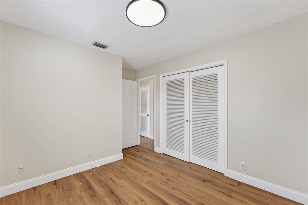 4499 Northwest 2nd Avenue Boca Raton, FL 33431 - Photo 24 of 32