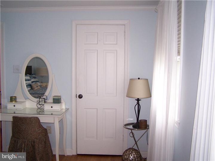 18 Michael Road Havertown, PA 19083 - Photo 15 of 25 Bedroom 2