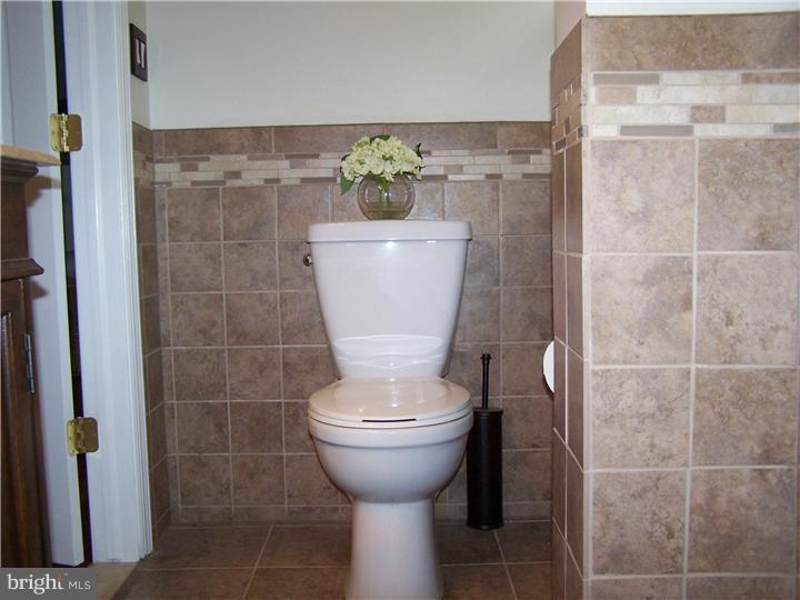 18 Michael Road Havertown, PA 19083 - Photo 18 of 25 Bathroom