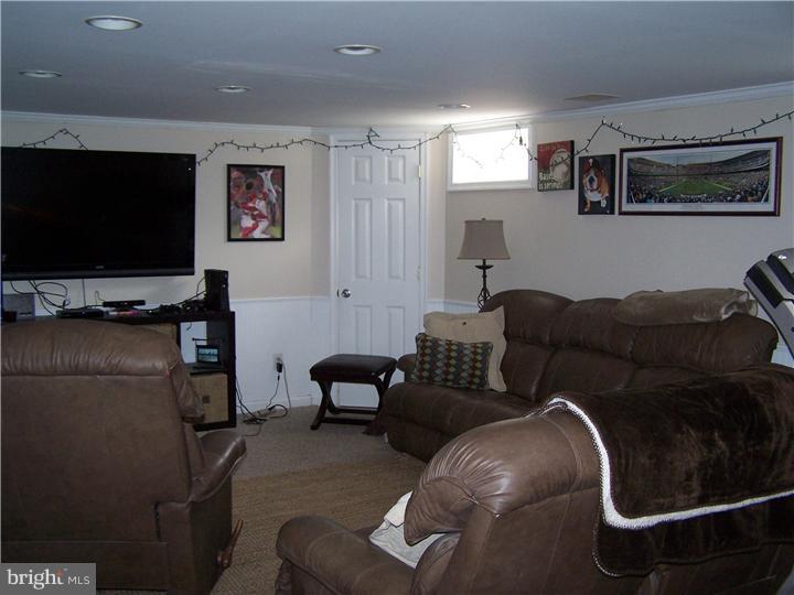 18 Michael Road Havertown, PA 19083 - Photo 19 of 25 Family Room