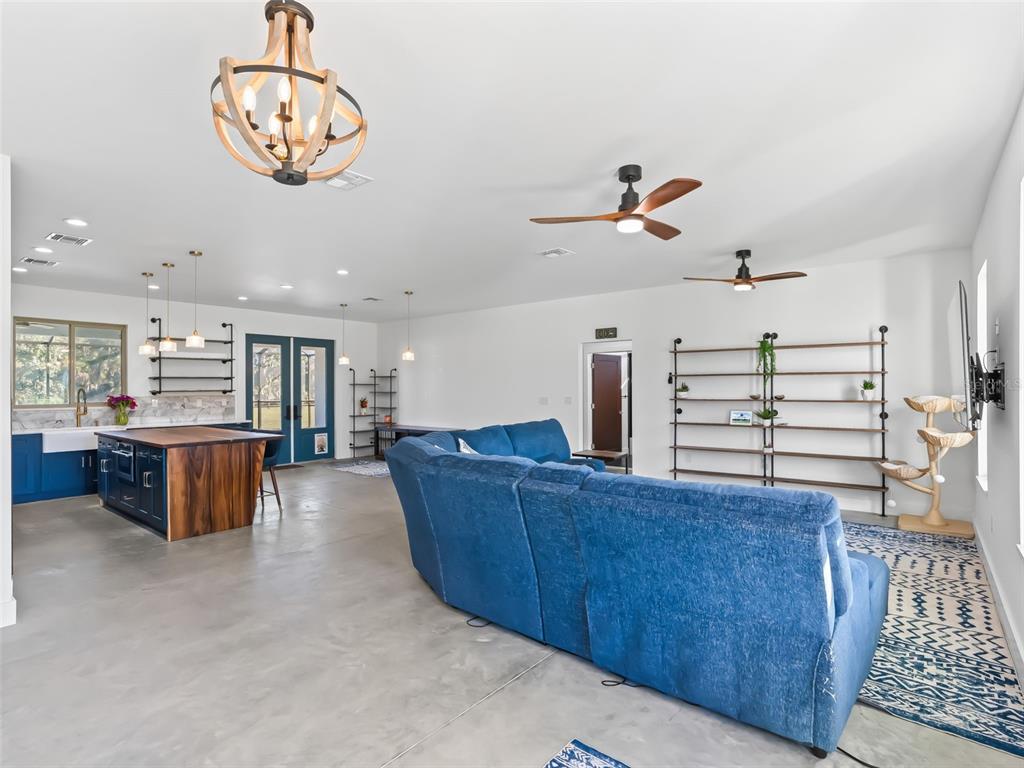 9209 West Highway 316 Reddick, FL 32686 - Photo 12 of 69