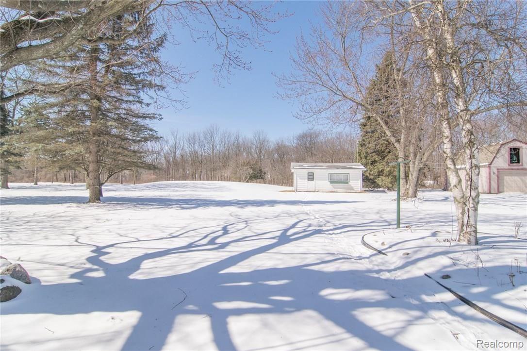 4080 Sheldon Road Rochester, MI 48306 - Photo 35 of 44 DSC_0321.jpg