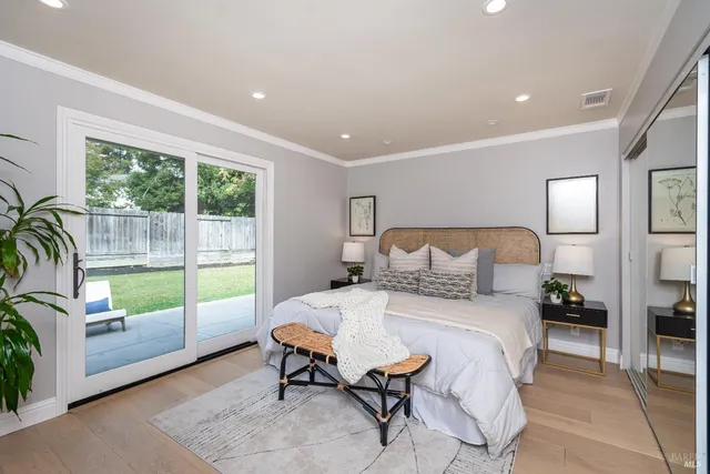 $899,000 | 2518 Vine Hill Drive, Napa, CA 94558