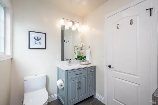 $899,000 | 2518 Vine Hill Drive, Napa, CA 94558