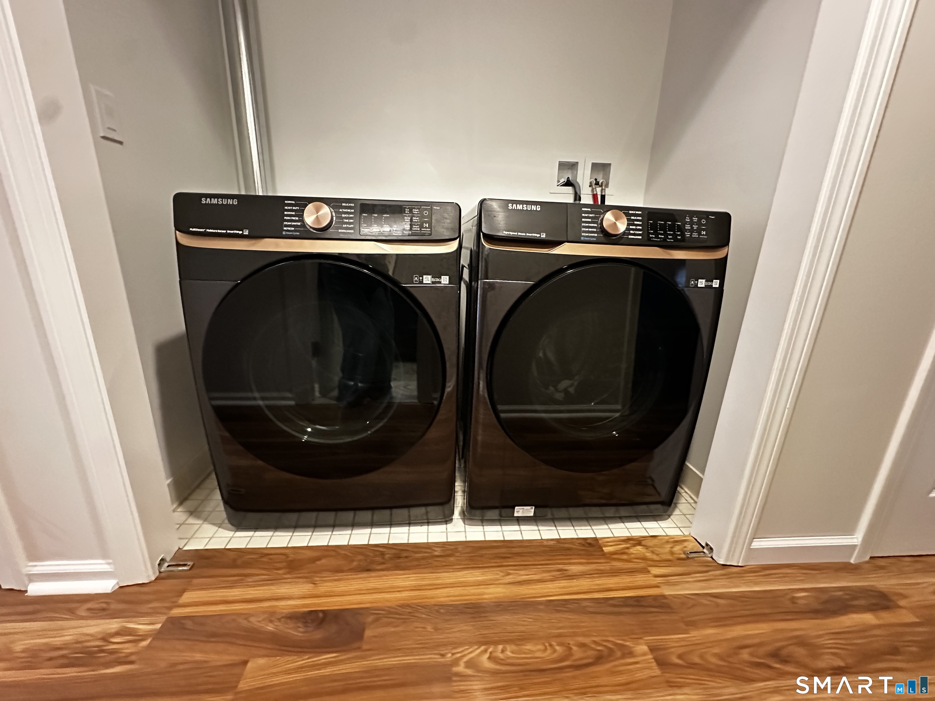 12 Canterbury Road, Unit 12 Hamden, CT 06514 - Photo 19 of 29 Gallery Image 19