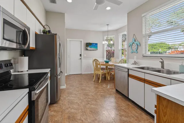 $4,500 | 2074 Mainsail Circle, Jupiter, FL 33477