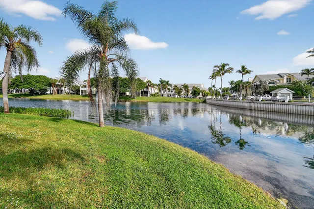 $4,500 | 2074 Mainsail Circle, Jupiter, FL 33477