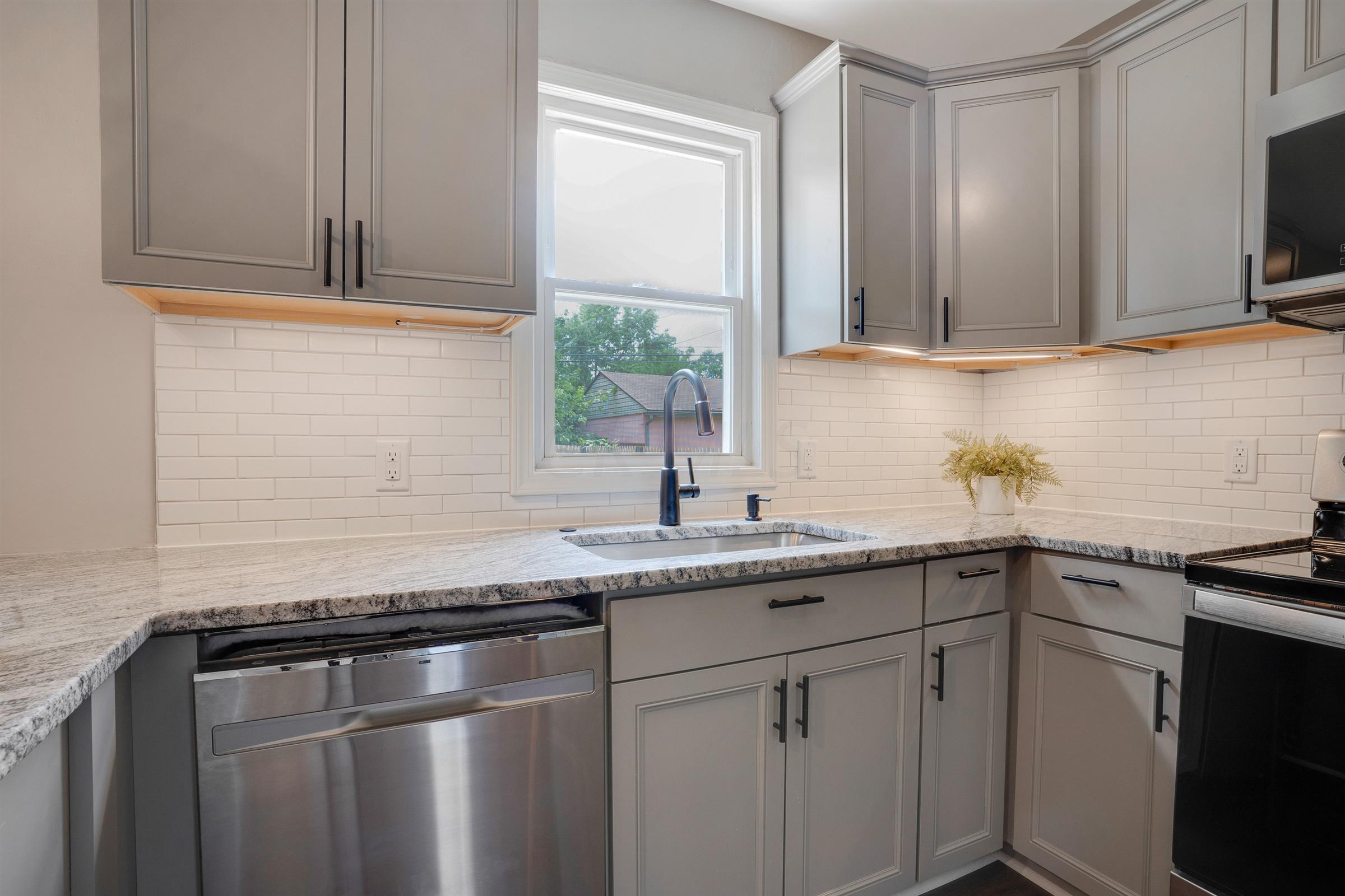 83 North Broadleigh Road Columbus, OH 43209 - Photo 18 of 35 Gallery Image 18