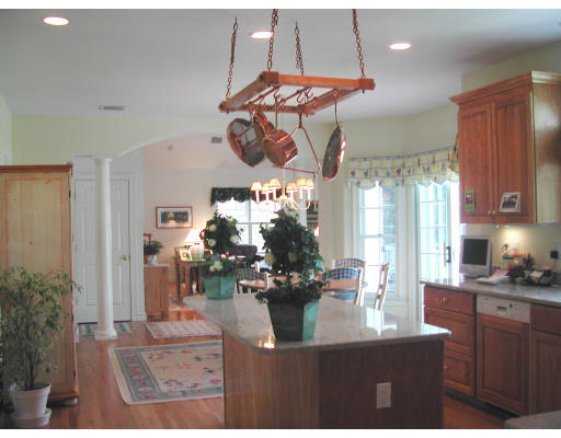 3 Wheelwright Road Medfield, MA 02052 - Photo 7 of 12