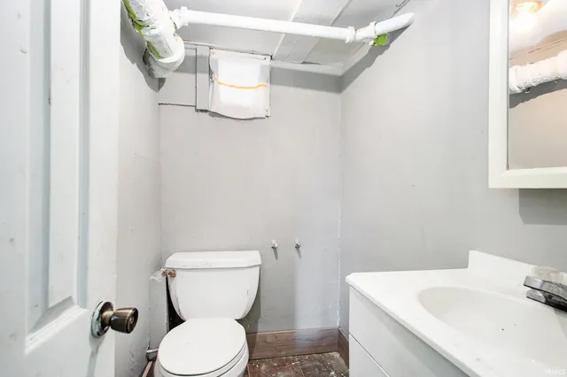 $130,000 | 919 West Wolf Avenue, Elkhart, IN 46516