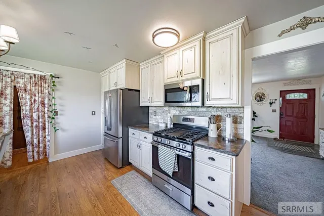 $475,000 | 779 North 600 East, Firth, ID 83236