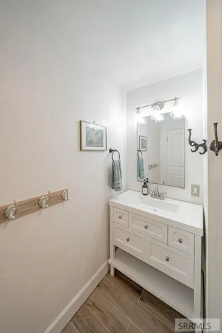 $475,000 | 779 North 600 East, Firth, ID 83236