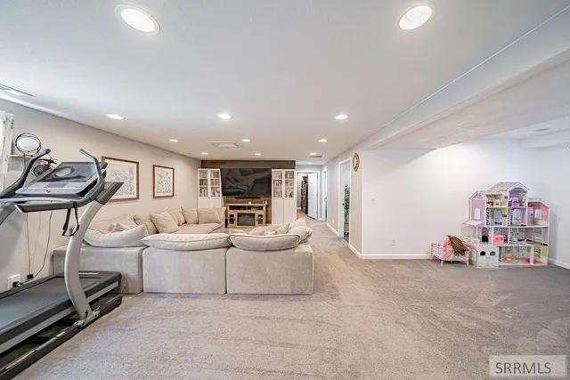 $475,000 | 779 North 600 East, Firth, ID 83236