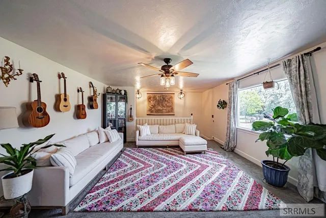 $475,000 | 779 North 600 East, Firth, ID 83236