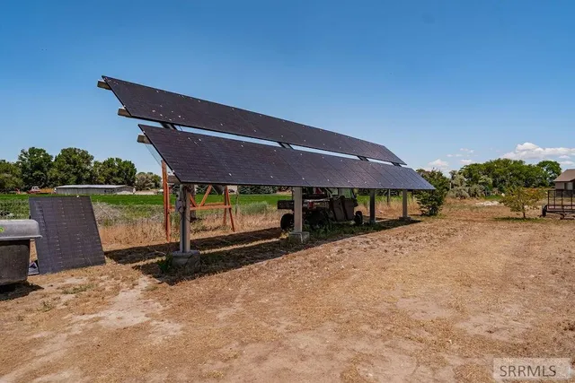 $475,000 | 779 North 600 East, Firth, ID 83236