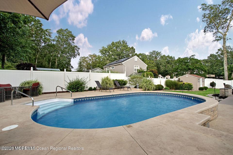 2 Chelsea Road Jackson, NJ 08527 - Photo 4 of 43 20201217232518650328000000-o