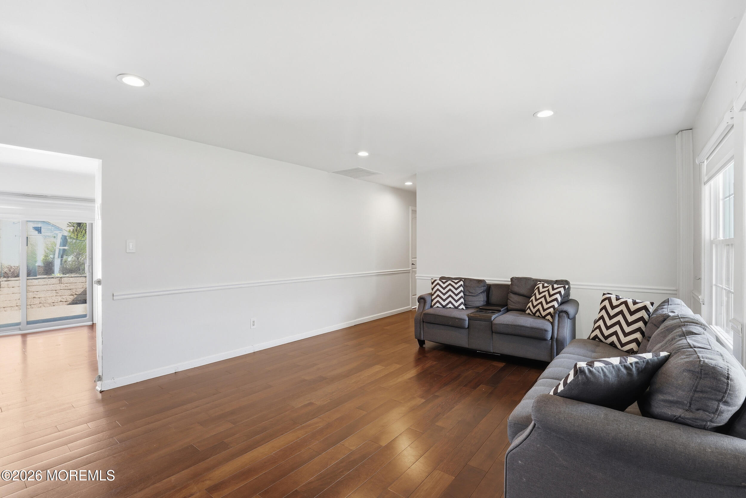 2 Chelsea Road Jackson, NJ 08527 - Photo 9 of 43 IMG_8628