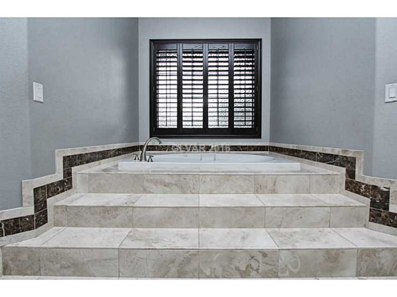 8012 Spring Buck Court Las Vegas, NV 89129 - Photo 19 of 33 Master Bath/Spa.