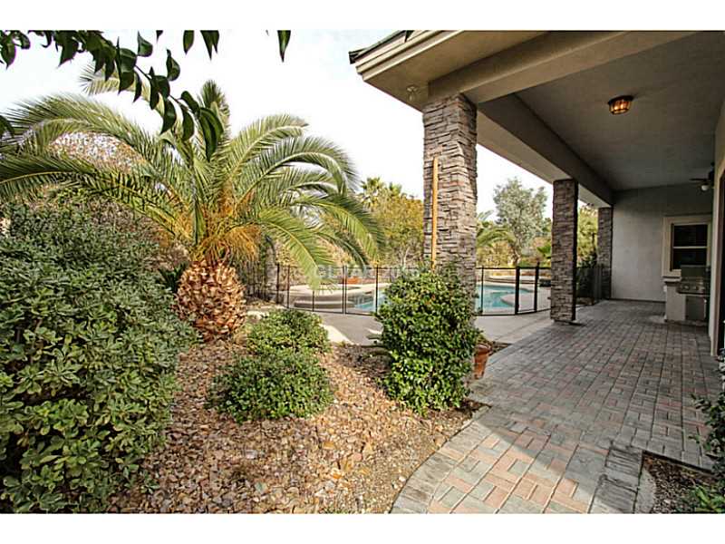 8012 Spring Buck Court Las Vegas, NV 89129 - Photo 30 of 33 Yard/Garden.