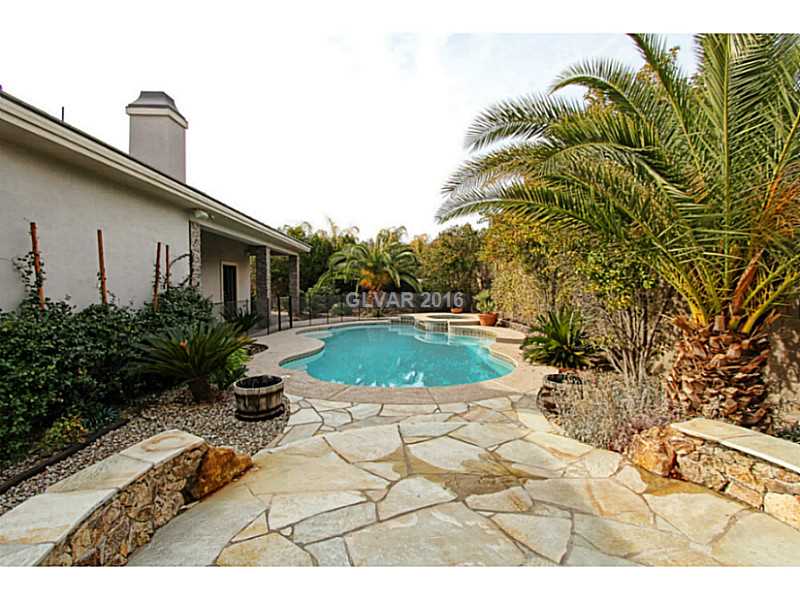 8012 Spring Buck Court Las Vegas, NV 89129 - Photo 31 of 33 Yard/Garden.