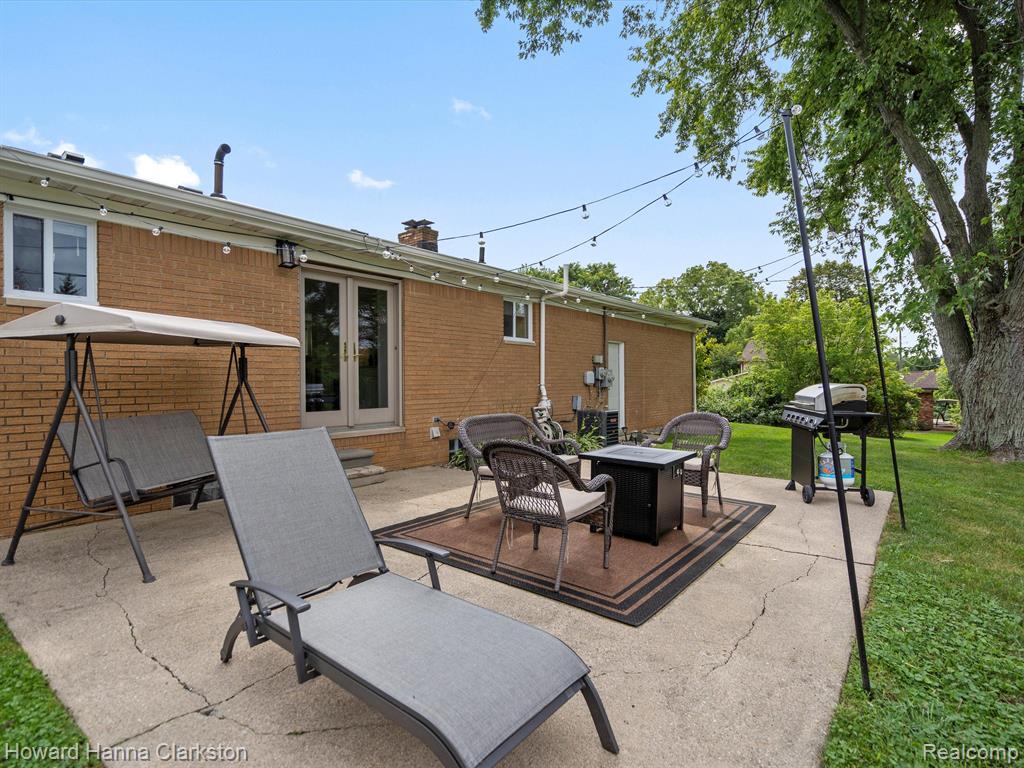 7171 Clintonville Road Clarkston, MI 48348 - Photo 5 of 31