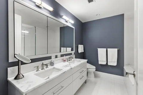 $5,350,000 | 22 Liberty Drive, Unit 7M, Boston, MA 02210
