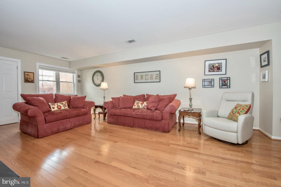 18 Markel Road Malvern, PA 19355 - Photo 3 of 25 Gallery Image 3