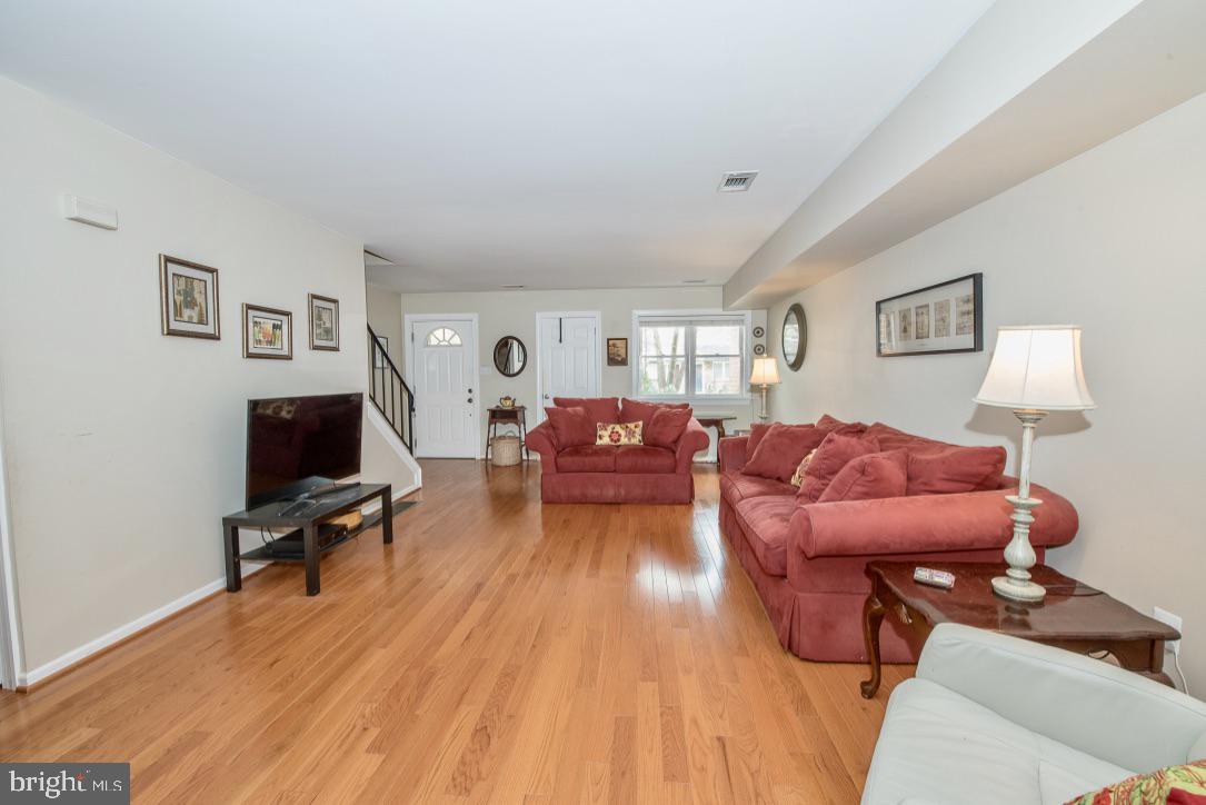 18 Markel Road Malvern, PA 19355 - Photo 4 of 25 Gallery Image 4