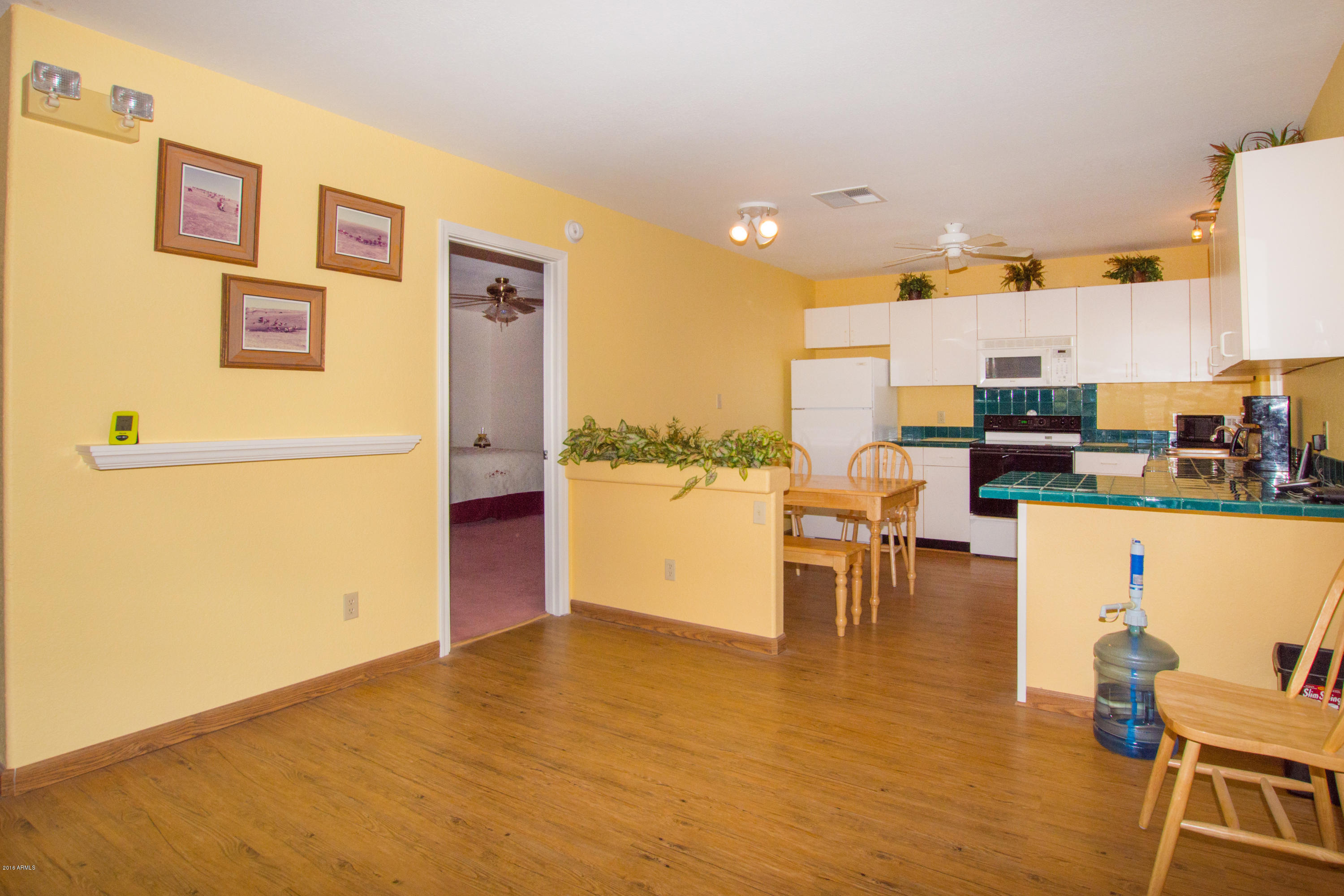 16010 North Johnson Road Maricopa, AZ 85139 - Photo 12 of 25 14 Kitchen