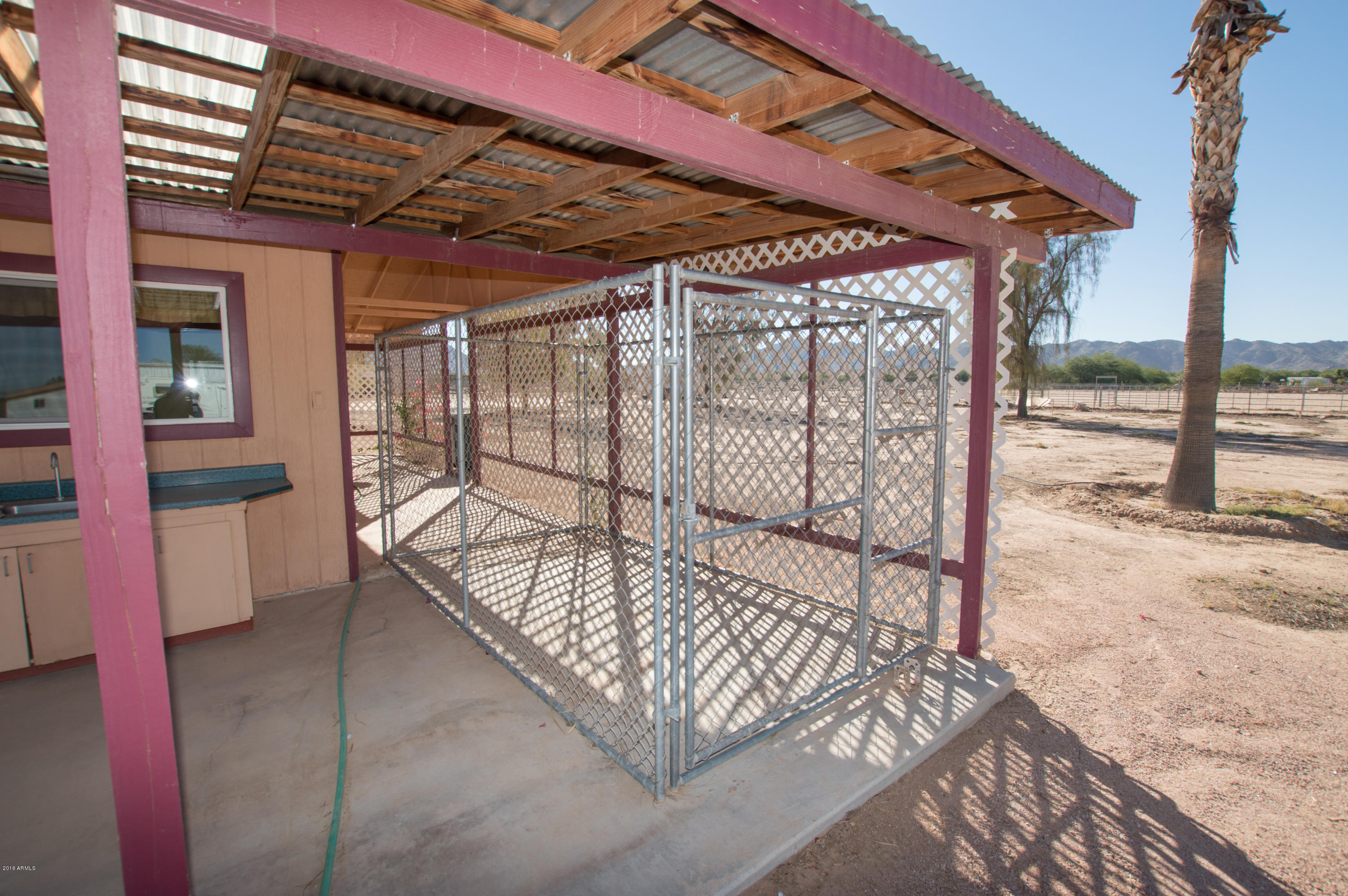 16010 North Johnson Road Maricopa, AZ 85139 - Photo 25 of 25 28 Large Kennel