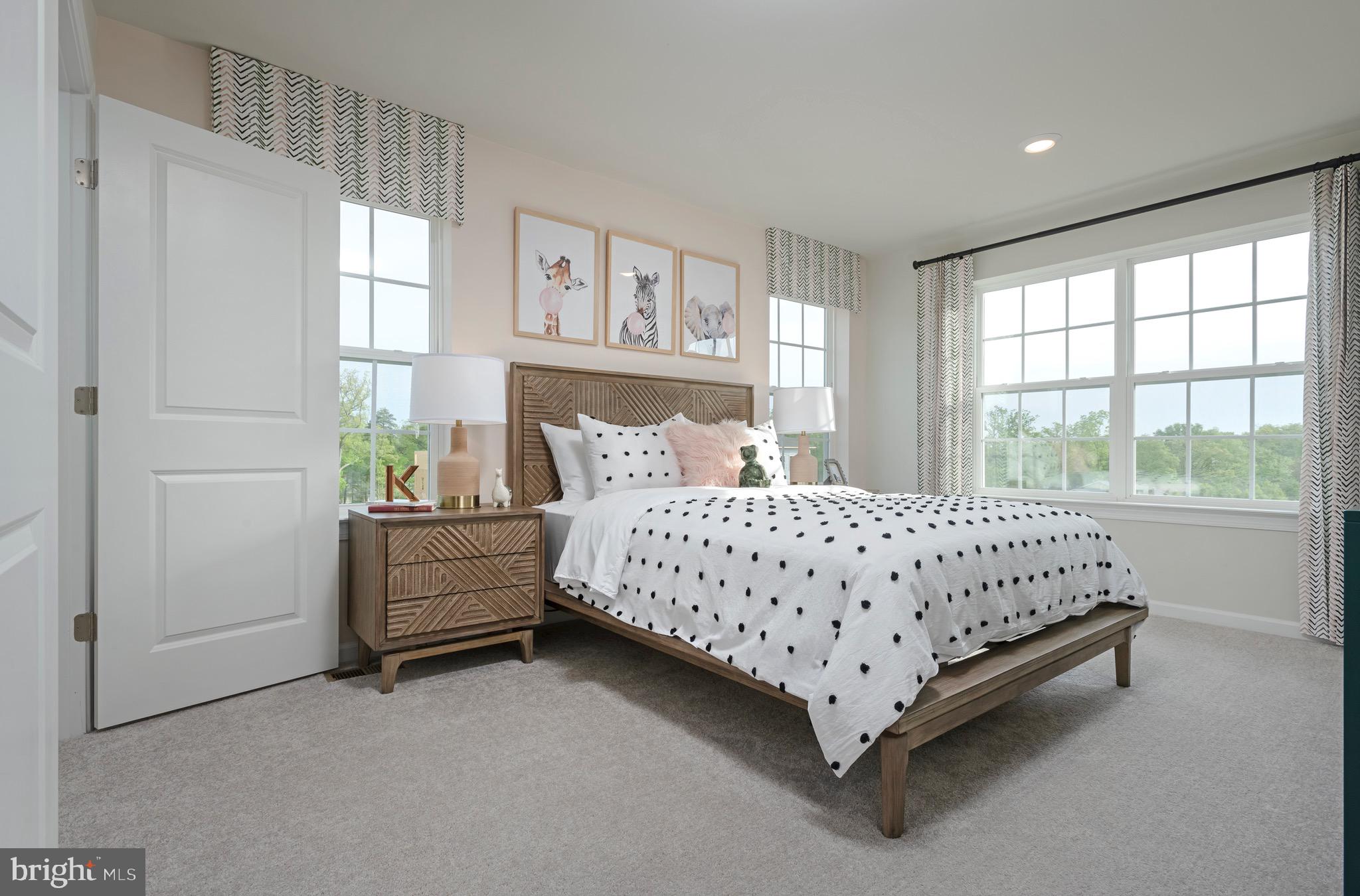 9629 Block Street Lanham, MD 20706 - Photo 3 of 11 Gallery Image 3