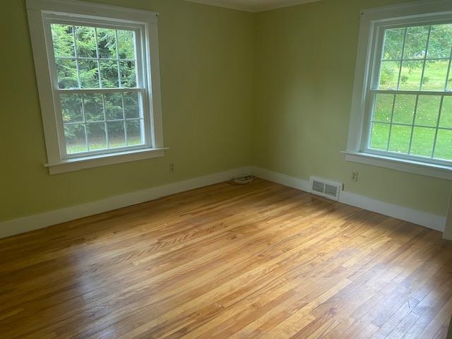 9 Orchard Road Claremont, NH 03743 - Photo 4 of 10 Gallery Image 4