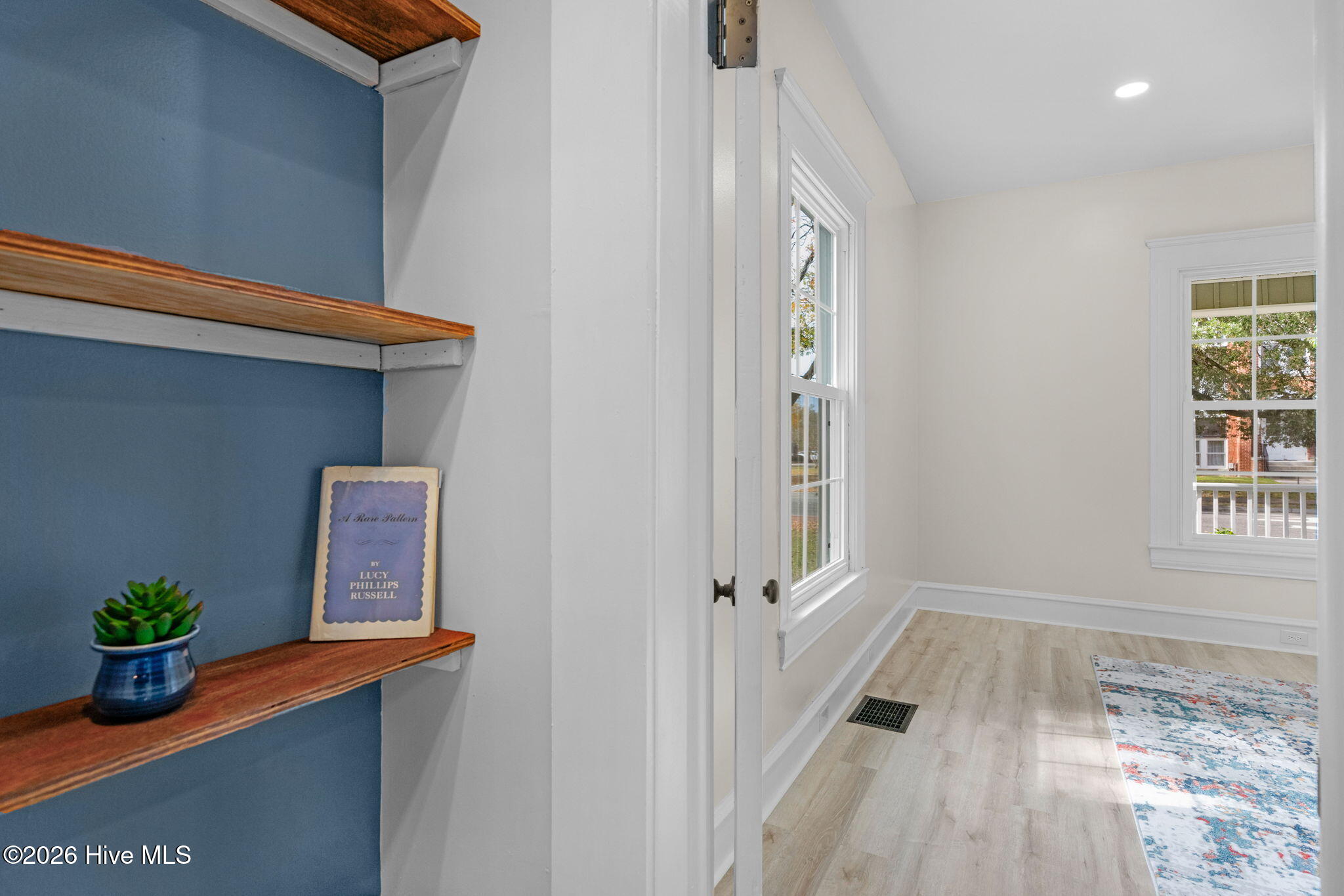 107 Rockingham Road Rockingham, NC 28379 - Photo 15 of 45 Bookshelf