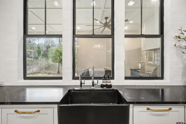 $1,356,000 | 1555 Chaparrel Run, Tyler, TX 75703