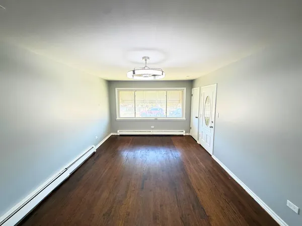 $364,900 | 1637 34th Avenue, Melrose Park, IL 60160