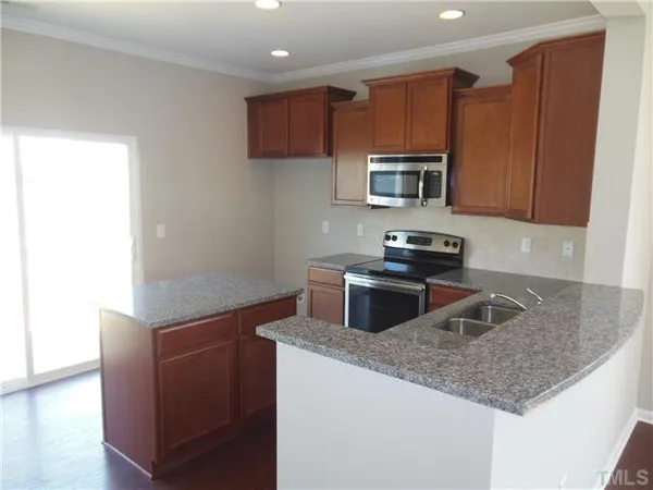 $2,195 | 327 Michigan Avenue, Cary, NC 27519